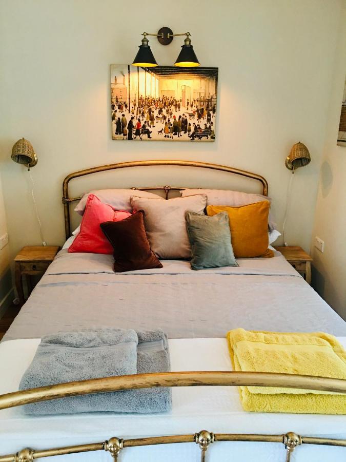 The Art Attic A Stylish Boutique Apartment Builth Wells Exterior foto
